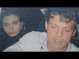Sin embargo, ahora que estuvo como invitada en el programa la saga de adela micha reveló algunos detalles íntimos de el sol. Luis Miguel Y Erika Camil La Verdadera Historiaa Youtube Y Luis Miguel Luis Miguelitos