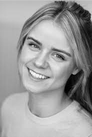 Jessica Webber's Instagram, Twitter & Facebook