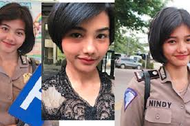 Model rambut bob polwan menjadi potongan yang diinginkan banyak orang, baik mereka yang model rambut pendek polwan bob pendek poni trap sesuai untuk anda yang memiliki jenis rambut. Bripda Nindya Dipuji Berduet Dengan Judika Dengarkan Suara Merdu Polwan Metro Jaya Ini