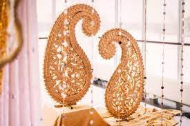 Using Paisley In Weddingdecor Paisley Wedding Indian Wedding Decorations Wedding Table Decorations