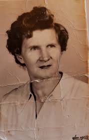 Add color to old family photo?