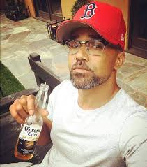 Shemar Moore vs. Rick Fox...then and now