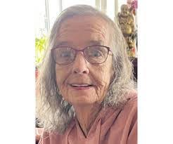 Cassandra Bachman's Instagram, Twitter & Facebook