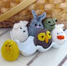 The egg sweater is knitted in the round on double pointed needles, and is this decoration is lightweight, and is perfect for easter egg hunts or home decor. Easter Knitting Patterns Rabbit Knitting Pattern Knitted Easter Crafts Easy Knitting Patterns