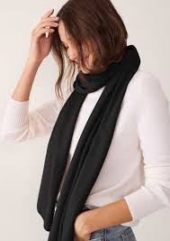 Cashmere Lofty Scarf in Black