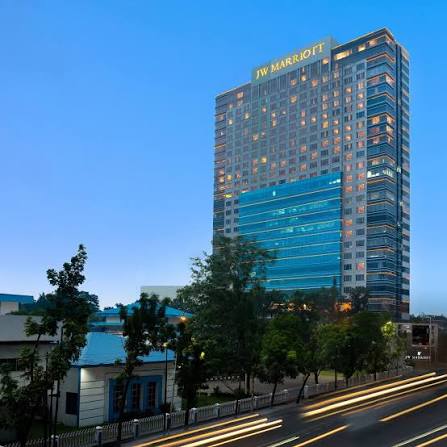 Ciptakan momen istimewa dengan menginap di JW Marriott Medan, tempat nyaman  dan mewah yang siap menyambut Anda. ______ Create special moments by  staying at JW Marriott Medan, a comfortable and luxurious place