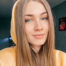 Fiolet |✖️💜 (@fiolet_x)