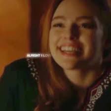 #IFONLY: Rosie helps Haley with her feelings #rosieporter #haleydunphy #fyp  #fyp #modernfamily #fanfiction #wattpadforyou #fictionalcharacters