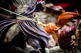Directed by kazuhiro furuhashi and produced by aniplex and fuji tv, these episodes ran in japan on fuji tv from october 30, 1996, through to september 17, 1997. Rurouni Kenshin Kenshin Vs Shishio Statue Spec Fiction Shop