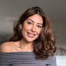 Alice Lawrence (@acethecurious)