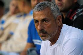 Presidente de Primera B carga contra su exentrenador: “No fue caballero...  quedamos con la casa arrendada”