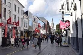 Al je bezittingen samen ♢ zijn vermogen is de laatste jaren alleen ma. We Worden Steeds Rijker Zo Vermogend Is De Gemiddelde Bredanaar Indebuurt Breda