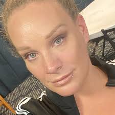 Linkin Park's blend of rapping, screaming, and circuit-bending defied easy  categorization