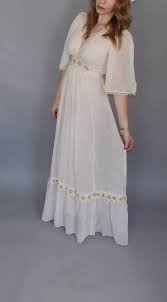 Vintage 1970s Gauzy Cotton Gown White Lace Maxi Dress Wedding Dress Boho Summer Bride Sundress Romantic Indie Edwardian Muslin Folk Hippie Cotton Gowns Maxi Dress Wedding White Lace Maxi Dress