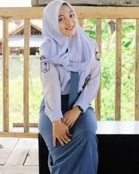 Foto wanita remaja cantik berhijab. 700 Ide Cewek Berjilbab Cantik Banget Di 2021 Jilbab Cantik Kecantikan Wanita