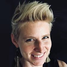 Donna Mikkelsen's Instagram, Twitter & Facebook