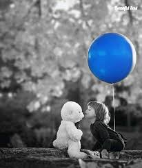 Beautiful Black And White With Color Splash Pin By Kristen Bayless On Children S Of The World Color Splash Photography White Picture Color Splash