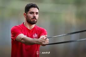 عکس| استایل ترسناک ستاره پرسپولیس برای دربی