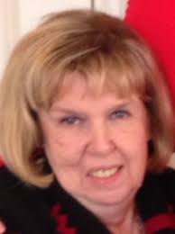 Evelyn Knipe's Instagram, Twitter & Facebook