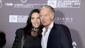 Dans les beaux malaises, franck dubosc est marié à anne marivin, mais dans la vraie vie, son épouse se prénomme danièle. Cyril Hanouna Balance Sur La Rencontre De Franck Dubosc Et Sa Femme Mce Tv