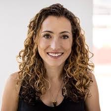 Laura Trinchera's Instagram, Twitter & Facebook