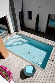 Piscines Caron Les Meilleurs Modeles De Piscine Modele De Piscine Toit Terrasse Bois Escalier Piscine