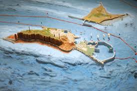 They had a larger main battery—30.5 cm (12 in) main guns instead of the 28 cm (11 in) weapons mounted on the. Helgoland Geographixs