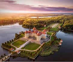 Moritcburg Kastl Travel Around The World Alaska Photos Castle