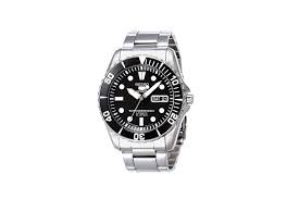 7 best men's watches under £200 for 2021. 12 Best Men S Watches Under 200 That Look Like A Million Bucks Gq