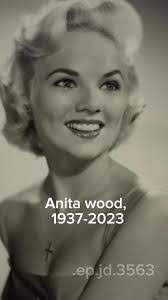 Anita Wood's Instagram, Twitter & Facebook