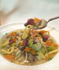 August = sauerbraten mit spätzle oder knödel 13,90. Gaisburger Marsch Mit Kalbfleisch Und Geschmalzten Zwiebeln Schmeck Den Suden