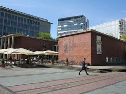 Stratmanns Theater Im Europahaus Deutschland Ruhrgebiet Essen Stadtmitte Essen Cityguide Tv