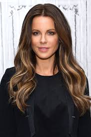 Long hair with bangs looks flawless. 10 Best Lowlights For Brown Hair