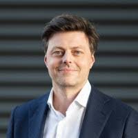 Justin Arends's Instagram, Twitter & Facebook