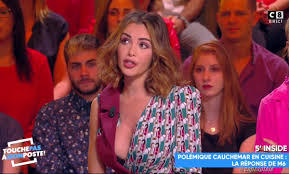 Touche pas à mon poste, vidéo du 21 avril 2021, streaming. Capzap On Twitter Nabilla Benattia Dans Touche Pas A Mon Poste Nabilla Tpmp