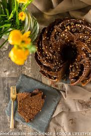 Nussiger Kaffee Guglhupf Mit Schokolade Ubersee Madchen Rezept Guglhupf Ruhrkuchen Rezept Lebensmittel Essen