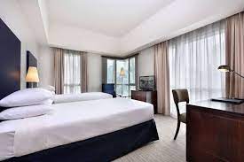 It is nestled in the capital metropolitan city of malaysia's golden triangle, and is the most trendy and busy shopping complex in the city. 21 Hotel Murah Di Kuala Lumpur Malaysia Untuk Keluarga Dekat Petronas Bukit Bintang Klcc Twin Tower