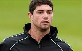 Lloyd Maynard's Instagram, Twitter & Facebook