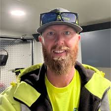 It's been a minute since I've logged in to this miserable app so I thought  I'd give an update to former colleagues and take a moment to shamelessly  plug myself. In early