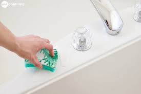 Bar Keepers Friend My 14 Favorite Uses Bar Keepers Friend Bar Keeper Cleaning Shower Glass