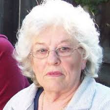 What year is the old matchbook from The Avenue in Stockton, CA?