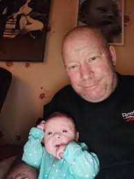 I'm joining cause my cousin Rachel is a member so has to be good 👍