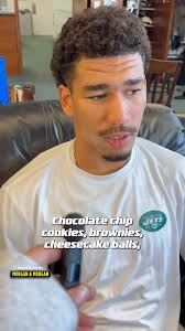 Aaron Rodgers is all about the breakfast burritos 😂