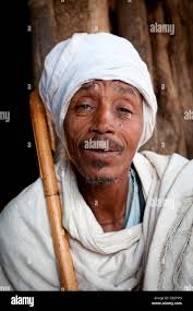 Dula hi-res stock photography and images