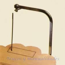 Resultado de imagen de cortar huecos madera segueta marqueteria