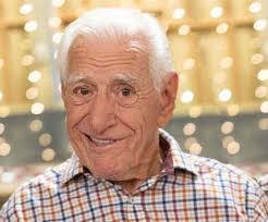 Dewey Warner's Instagram, Twitter & Facebook