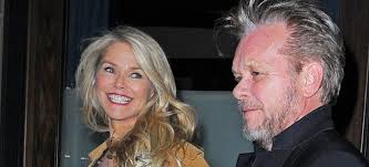 Christy Brinkley fagnaði 62 ára afmæli sínu