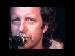 Art Zone: Randy Weeks and The Silent Treatment perform "Can't Let Go"