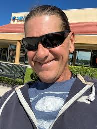 Franklin Johns's Instagram, Twitter & Facebook