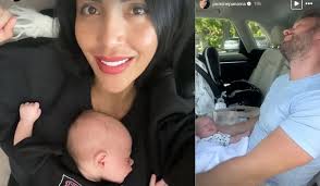 Jasmine's genes didn't even try! 🤣 She is her daddy's lil twin! 🤣🤣 She's  so precious!